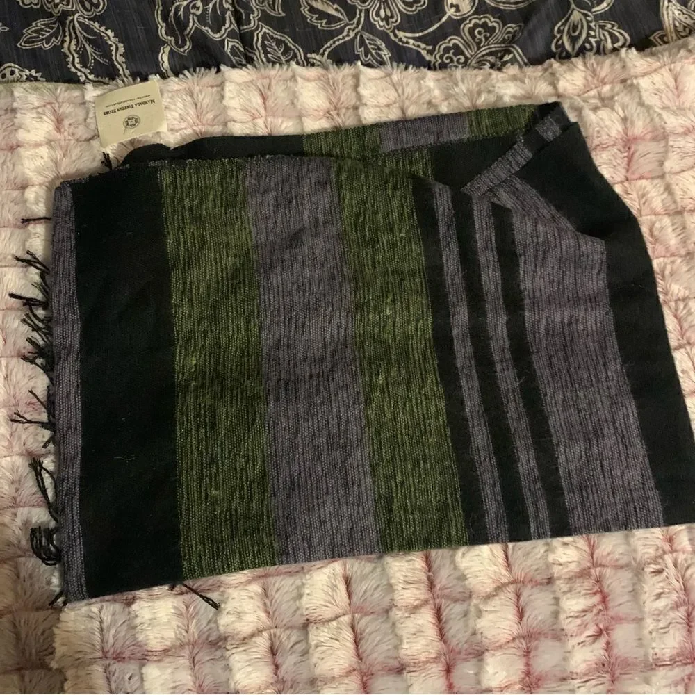 NWT Tibetan Wool Scarf
